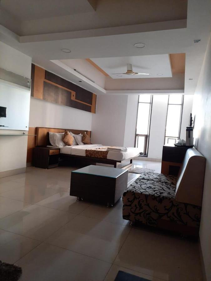 Hotel Grand Suites Indore Eksteriør bilde
